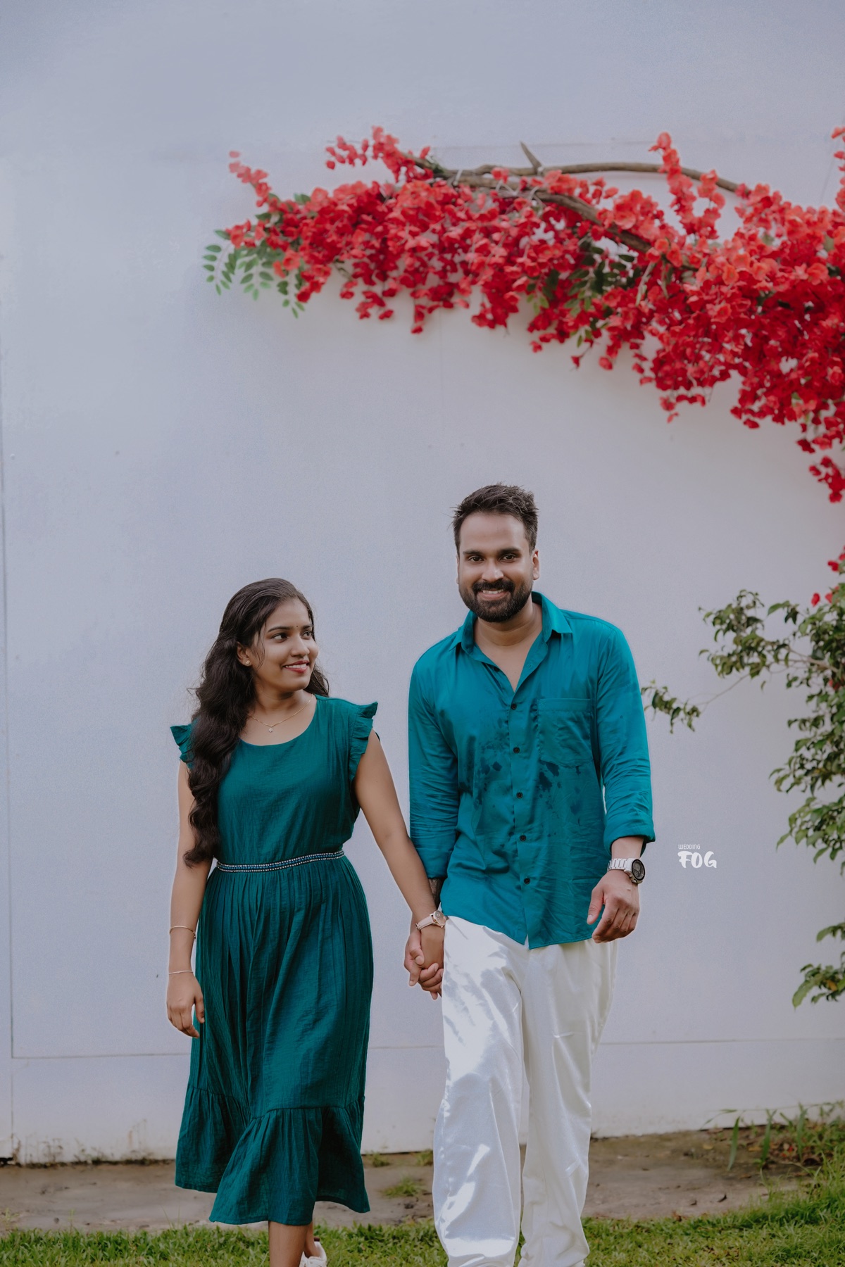 Joyal and Divyamol walking hand in hand